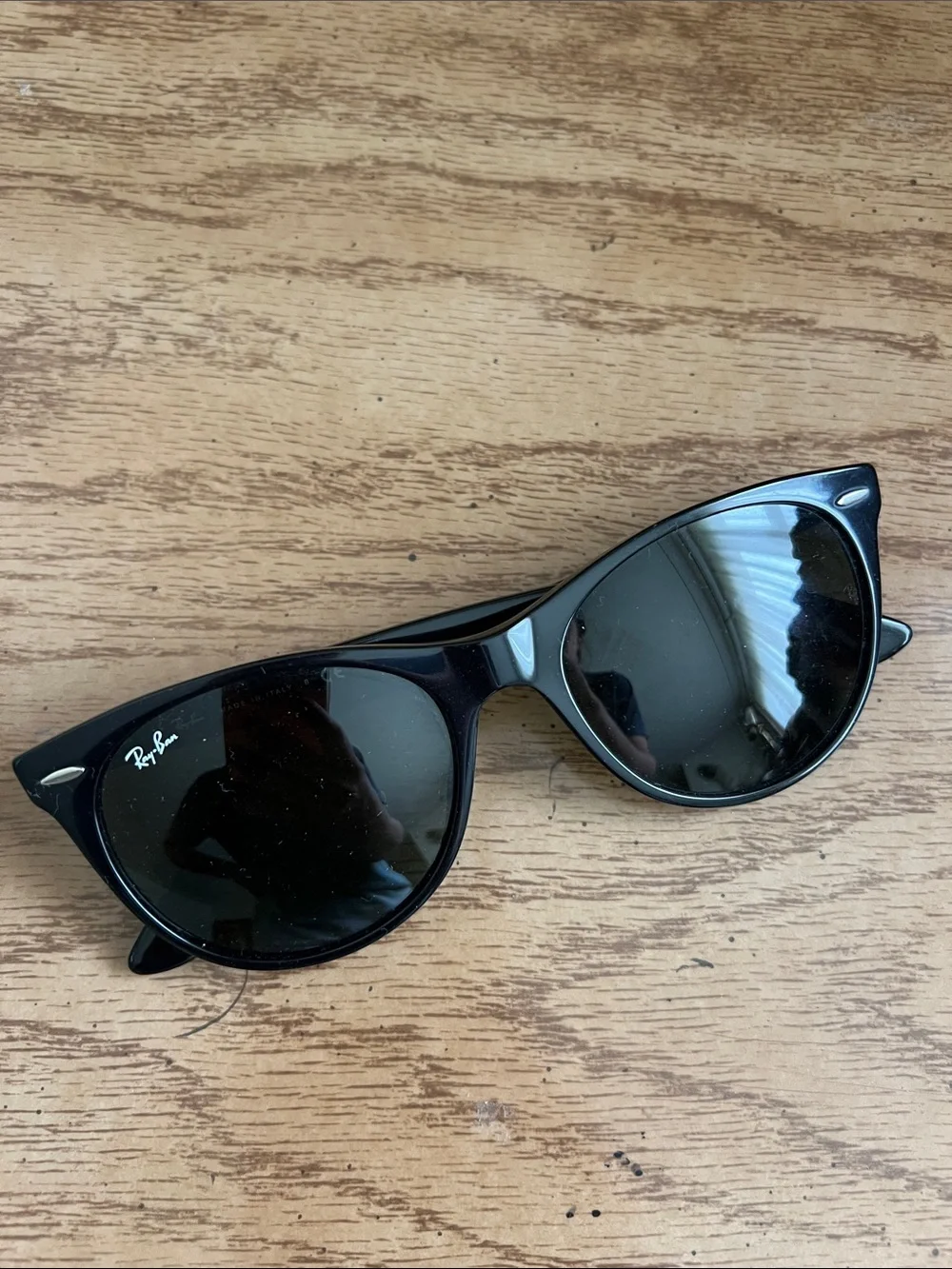 Ray-Ban Black Cat-Eye Sunglasses with Dark Lenses